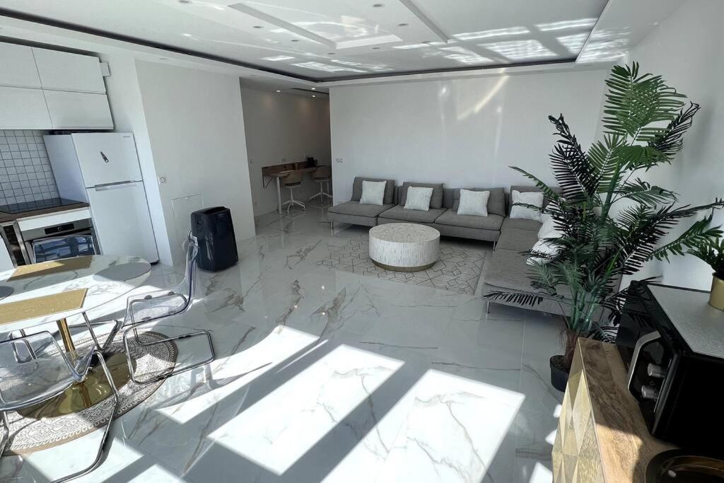 Nice Apartment With Amazing View Of Paris + Parking Exterior foto